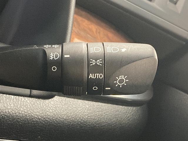 �e��I�[�g���[�������p�ӂ��Ă���܂��B�����O�~����R���\�B�P�Q�񂩂�P�Q�O��܂ł��x���񐔂����I�ђ����܂��B���ÎԂ���V�Ԃ��ׂĂɂ����p�����܂��B���C�y�ɃX�^�b�t�ւ����k���������B