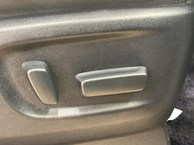 �e��I�[�g���[�������p�ӂ��Ă���܂��B�����O�~����R���\�B�P�Q�񂩂�P�Q�O��܂ł��x���񐔂����I�ђ����܂��B���ÎԂ���V�Ԃ��ׂĂɂ����p�����܂��B���C�y�ɃX�^�b�t�ւ����k���������B