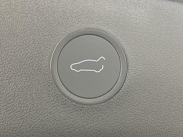 �e��I�[�g���[�������p�ӂ��Ă���܂��B�����O�~����R���\�B�P�Q�񂩂�P�Q�O��܂ł��x���񐔂����I�ђ����܂��B���ÎԂ���V�Ԃ��ׂĂɂ����p�����܂��B���C�y�ɃX�^�b�t�ւ����k���������B