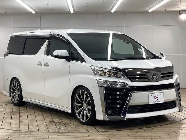 ヴェルファイア Ｚ“ＧＯＬＤＥＮ　ＥＹＥＳ”　両側電動スライドドア／３眼ＬＥＤヘッドライト／フリップダウンモニター／電動リアゲート追従クルコン／ＤＶＤデッキ／純正９インチディスプレイオーディオ／ＢＬＩＴＺ車高調／ＶＥＮＥＲＤｉアルミホイール（15枚目）