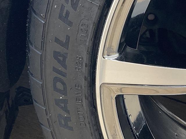 ヴェルファイア Ｚ“ＧＯＬＤＥＮ　ＥＹＥＳ”　両側電動スライドドア／３眼ＬＥＤヘッドライト／フリップダウンモニター／電動リアゲート追従クルコン／ＤＶＤデッキ／純正９インチディスプレイオーディオ／ＢＬＩＴＺ車高調／ＶＥＮＥＲＤｉアルミホイール（33枚目）