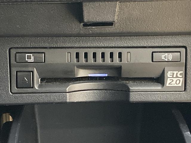 ヴェルファイア Ｚ“ＧＯＬＤＥＮ　ＥＹＥＳ”　両側電動スライドドア／３眼ＬＥＤヘッドライト／フリップダウンモニター／電動リアゲート追従クルコン／ＤＶＤデッキ／純正９インチディスプレイオーディオ／ＢＬＩＴＺ車高調／ＶＥＮＥＲＤｉアルミホイール（63枚目）