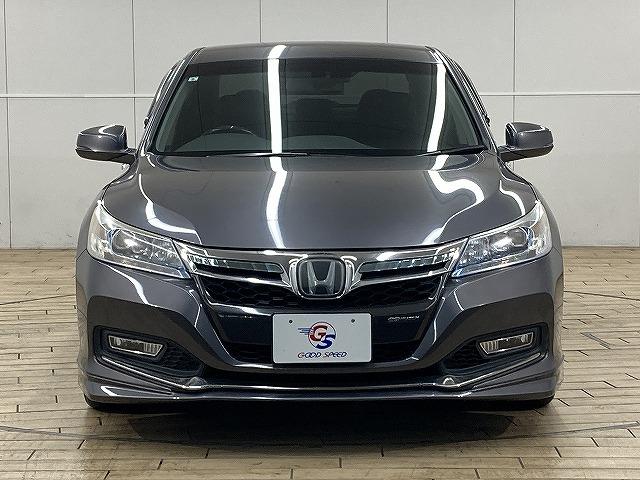 アコードハイブリッド ＥＸ　無限エアロ／無限グリル／レザーシート／レーダークルーズコントロール／フルセグＴＶ／シートヒーター／ＥＴＣ／純正メーカーナビ／メモリーシート／バックカメラ／スマートキー／プッシュスタート（76枚目）