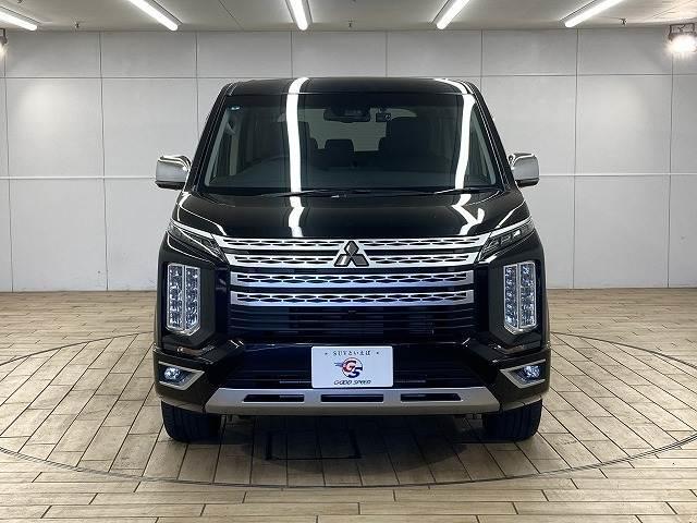 デリカＤ：５ Ｐ　１０型ナビ／全周囲モニター／レーダークルーズコントロール／ブラインドスポットモニター／両側電動スライドドア／シートヒーター／ＬＥＤヘッドライト／ステアリングヒーター／アイドリングストップ／衝突軽減（3枚目）