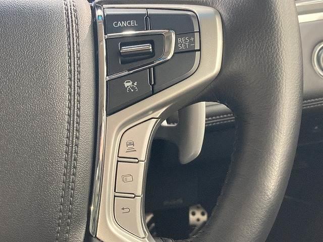 デリカＤ：５ Ｐ　１０型ナビ／全周囲モニター／レーダークルーズコントロール／ブラインドスポットモニター／両側電動スライドドア／シートヒーター／ＬＥＤヘッドライト／ステアリングヒーター／アイドリングストップ／衝突軽減（6枚目）