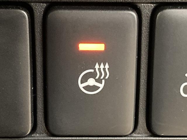 デリカＤ：５ Ｐ　１０型ナビ／全周囲モニター／レーダークルーズコントロール／ブラインドスポットモニター／両側電動スライドドア／シートヒーター／ＬＥＤヘッドライト／ステアリングヒーター／アイドリングストップ／衝突軽減（52枚目）