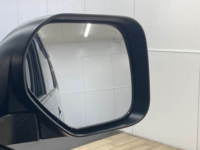 デリカＤ：５ Ｐ　１０型ナビ／全周囲モニター／レーダークルーズコントロール／ブラインドスポットモニター／両側電動スライドドア／シートヒーター／ＬＥＤヘッドライト／ステアリングヒーター／アイドリングストップ／衝突軽減（7枚目）