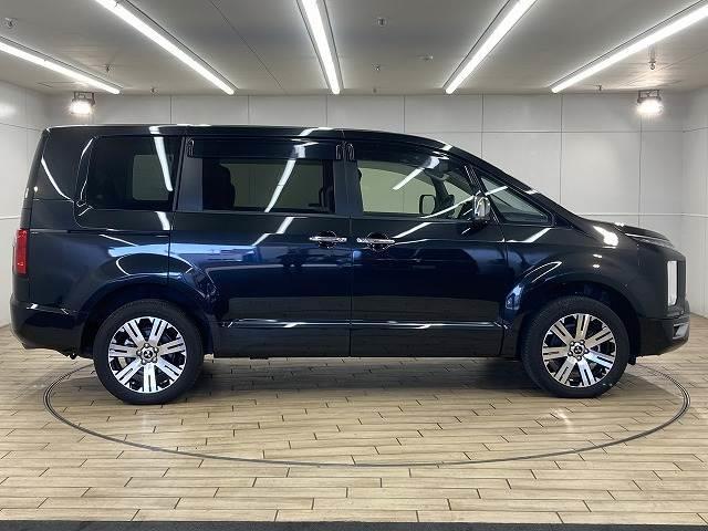 デリカＤ：５ Ｐ　１０型ナビ／全周囲モニター／レーダークルーズコントロール／ブラインドスポットモニター／両側電動スライドドア／シートヒーター／ＬＥＤヘッドライト／ステアリングヒーター／アイドリングストップ／衝突軽減（16枚目）