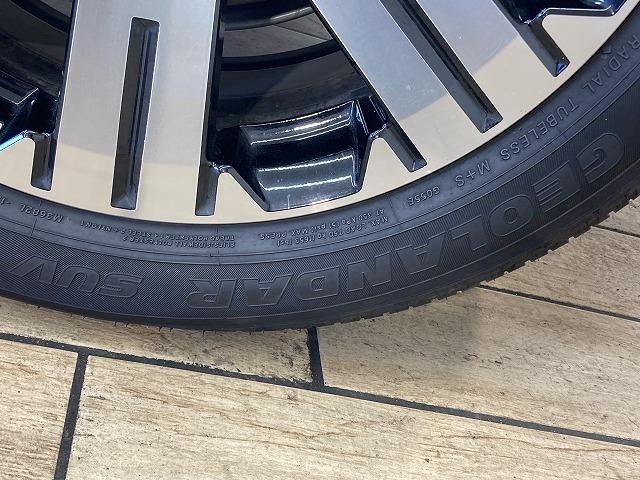 デリカＤ：５ Ｐ　１０型ナビ／全周囲モニター／レーダークルーズコントロール／ブラインドスポットモニター／両側電動スライドドア／シートヒーター／ＬＥＤヘッドライト／ステアリングヒーター／アイドリングストップ／衝突軽減（29枚目）