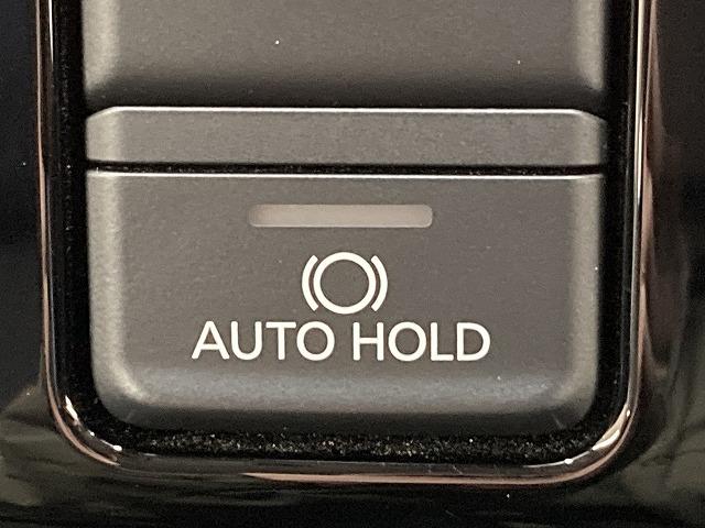 デリカＤ：５ Ｐ　１０型ナビ／全周囲モニター／レーダークルーズコントロール／ブラインドスポットモニター／両側電動スライドドア／シートヒーター／ＬＥＤヘッドライト／ステアリングヒーター／アイドリングストップ／衝突軽減（62枚目）