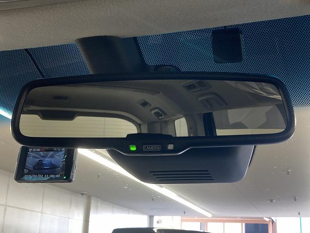 デリカＤ：５ Ｐ　１０型ナビ／全周囲モニター／レーダークルーズコントロール／ブラインドスポットモニター／両側電動スライドドア／シートヒーター／ＬＥＤヘッドライト／ステアリングヒーター／アイドリングストップ／衝突軽減（64枚目）