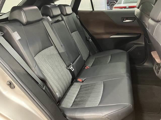 ハリアーハイブリッド Ｚ　純正ナビ／パノラマルーフ／全周囲カメラ／ＪＢＬサウンド／電動リアゲート／クリアランスソナー／ブラインドスポットモニター／追従クルーズコントロール／デジタルインナーミラー／ヘッドアップディスプレイ（6枚目）