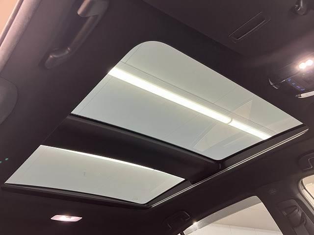 ハリアーハイブリッド Ｚ　純正ナビ／パノラマルーフ／全周囲カメラ／ＪＢＬサウンド／電動リアゲート／クリアランスソナー／ブラインドスポットモニター／追従クルーズコントロール／デジタルインナーミラー／ヘッドアップディスプレイ（7枚目）