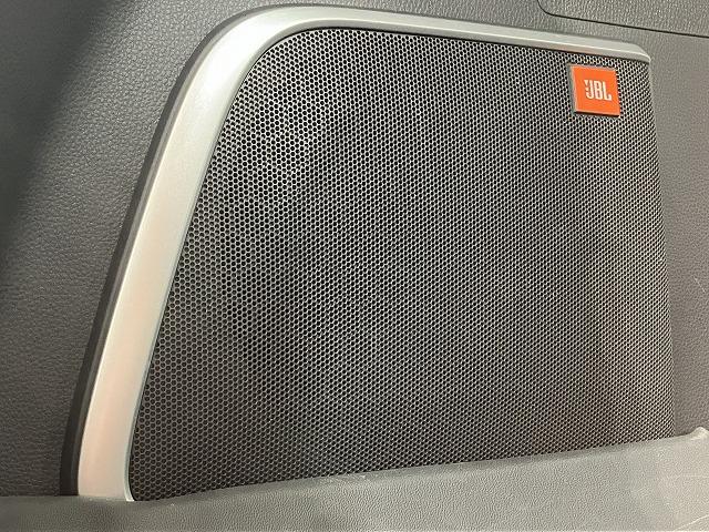 ハリアーハイブリッド Ｚ　純正ナビ／パノラマルーフ／全周囲カメラ／ＪＢＬサウンド／電動リアゲート／クリアランスソナー／ブラインドスポットモニター／追従クルーズコントロール／デジタルインナーミラー／ヘッドアップディスプレイ（50枚目）