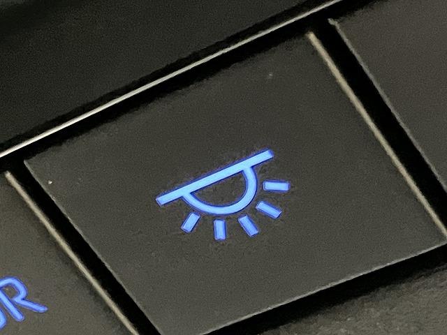 ハリアーハイブリッド Ｚ　純正ナビ／パノラマルーフ／全周囲カメラ／ＪＢＬサウンド／電動リアゲート／クリアランスソナー／ブラインドスポットモニター／追従クルーズコントロール／デジタルインナーミラー／ヘッドアップディスプレイ（63枚目）