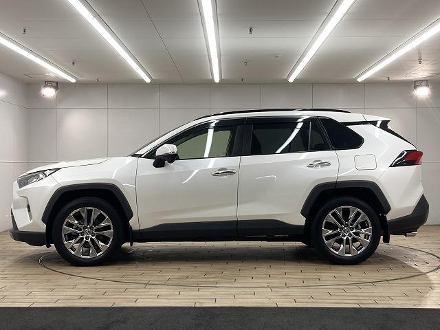 ＲＡＶ４ □Ｇ　“Ｚ　ｐａｃｋａｇｅ”　８インチナビ／ワンオーナー／電動リアゲート／追従クルーズコントロール／ブラインドスポットモニター／バックカメラ／パワーシート／デジタルインナーミラー／ステアリングヒーター／シートヒーター／ＥＴＣ（35枚目）