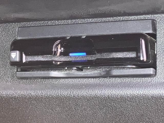 ジムニー ＸＣ　純正８型ナビ／クルーズコントロール／クリアランスソナー／バックカメラ／スズキセーフティーサポート／車線逸脱／ＥＴＣ／ＬＥＤヘッド／フォグ／マッドフラップ／純正１６インチアルミホイール／スマートキー（12枚目）