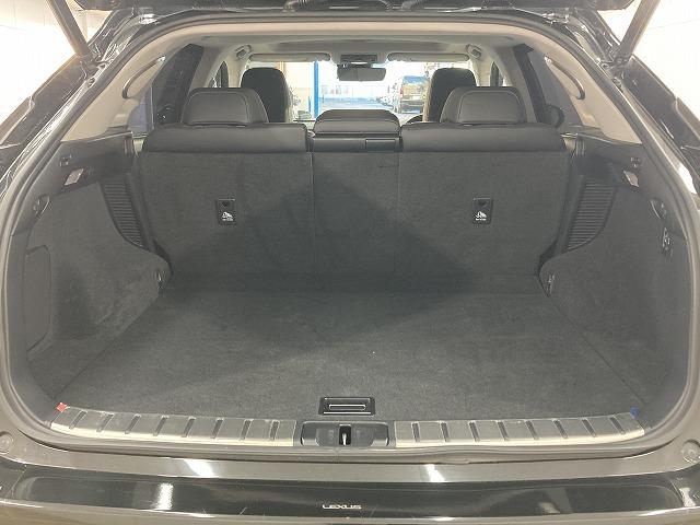 ＲＸ ＲＸ４５０ｈ　バージョンＬ　マークレビンソン／モデリスタエアロ／全周囲モニター／モデリスタマフラー／３眼ＬＥＤヘッドライト／電動リアゲート／ブラインドスポットモニター／シートヒーター／シートベンチレーション／サンルーフ／（42枚目）