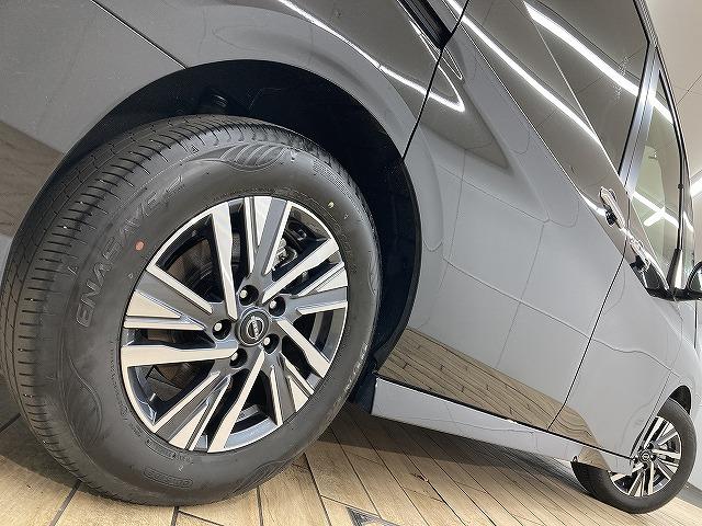 セレナ ハイウェイスターＶ　プロパイロット／両側電動スライドドア／バックカメラ／ブラインドスポットモニター／レーダークルーズコントロール／ＬＥＤヘッド／フォグランプ／パドルシフト／純正１６インチアルミホイール／オートエアコン（37枚目）