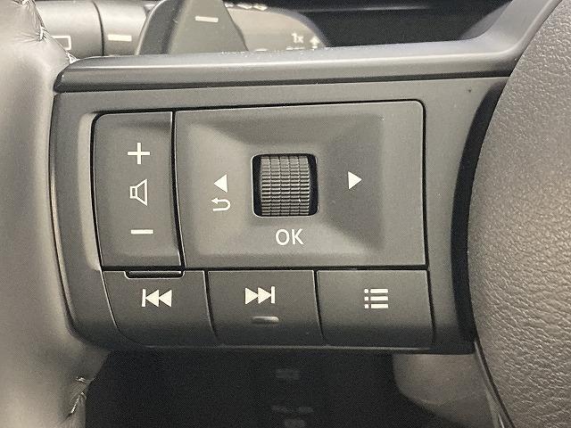 セレナ ハイウェイスターＶ　プロパイロット／両側電動スライドドア／バックカメラ／ブラインドスポットモニター／レーダークルーズコントロール／ＬＥＤヘッド／フォグランプ／パドルシフト／純正１６インチアルミホイール／オートエアコン（63枚目）