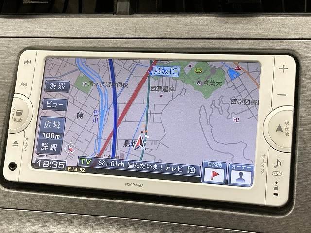 プリウス Ｓ　純正ナビ／スマートキー／ＨＩＤヘッド／ＥＴＣ／スマートキー／プッシュスタート／オートライト／オートエアコン／ドライブレコーダー／フォグランプ／ステアリングリモコン（3枚目）