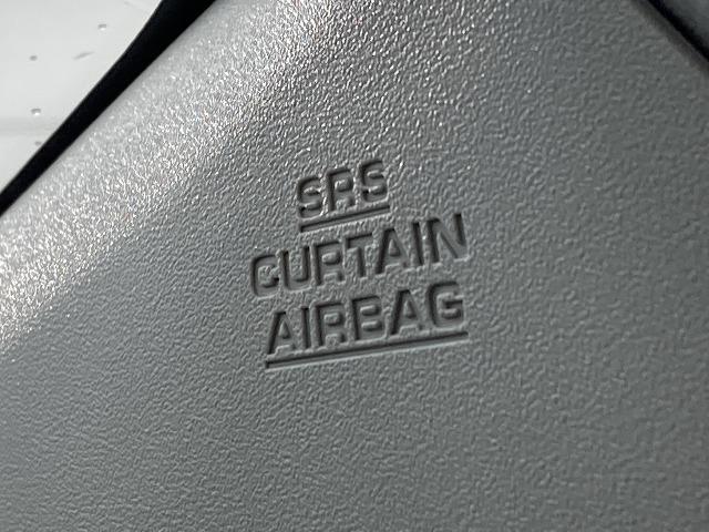 プリウス Ｓ　純正ナビ／スマートキー／ＨＩＤヘッド／ＥＴＣ／スマートキー／プッシュスタート／オートライト／オートエアコン／ドライブレコーダー／フォグランプ／ステアリングリモコン（31枚目）