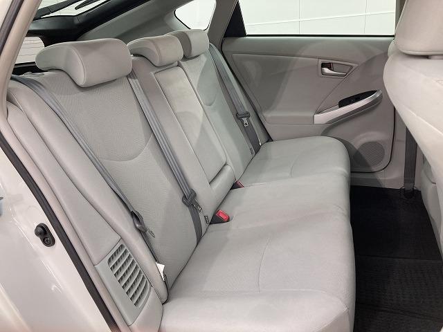 プリウス Ｓ　純正ナビ／スマートキー／ＨＩＤヘッド／ＥＴＣ／スマートキー／プッシュスタート／オートライト／オートエアコン／ドライブレコーダー／フォグランプ／ステアリングリモコン（44枚目）