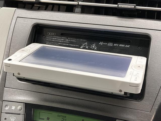プリウス Ｓ　純正ナビ／スマートキー／ＨＩＤヘッド／ＥＴＣ／スマートキー／プッシュスタート／オートライト／オートエアコン／ドライブレコーダー／フォグランプ／ステアリングリモコン（48枚目）