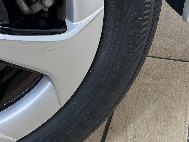 プリウス Ｓ　純正ナビ／スマートキー／ＨＩＤヘッド／ＥＴＣ／スマートキー／プッシュスタート／オートライト／オートエアコン／ドライブレコーダー／フォグランプ／ステアリングリモコン（76枚目）