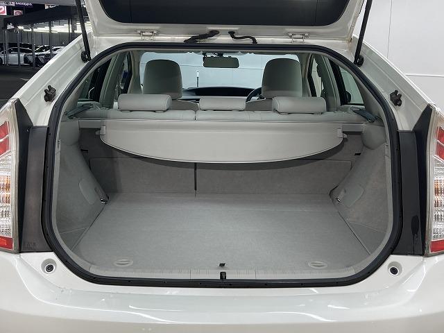 プリウス Ｓ　純正ナビ／スマートキー／ＨＩＤヘッド／ＥＴＣ／スマートキー／プッシュスタート／オートライト／オートエアコン／ドライブレコーダー／フォグランプ／ステアリングリモコン（77枚目）