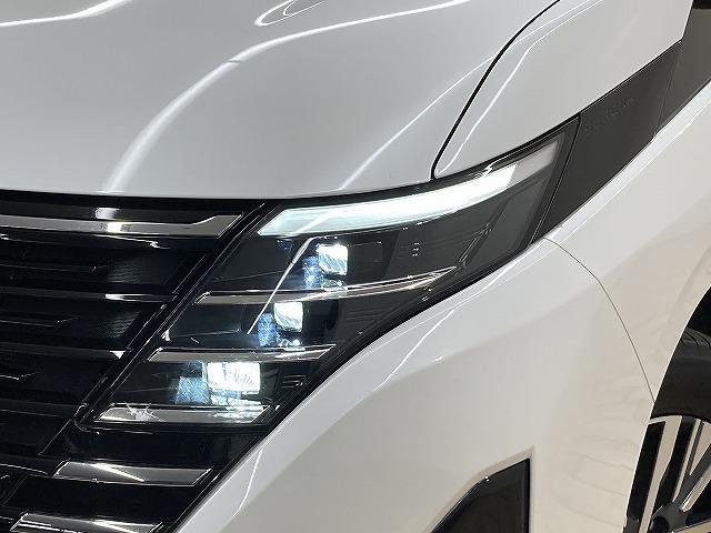 セレナ ハイウェイスターＶ　プロパイロット／両側電動スライドドア／パドルシフト／ブラインドスポットモニター／レーダークルーズコントロール／クリアランスソナー／インテリキー／プッシュスタート／ＬＥＤヘッド／フォグランプ（27枚目）