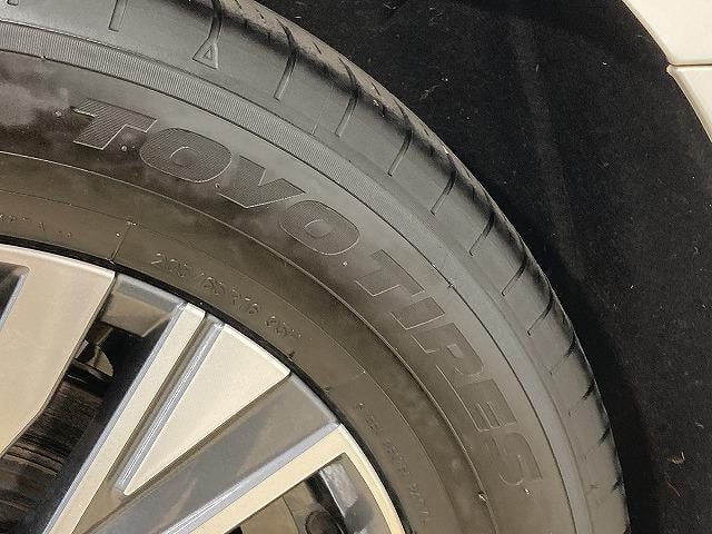 セレナ ハイウェイスターＶ　プロパイロット／両側電動スライドドア／パドルシフト／ブラインドスポットモニター／レーダークルーズコントロール／クリアランスソナー／インテリキー／プッシュスタート／ＬＥＤヘッド／フォグランプ（56枚目）