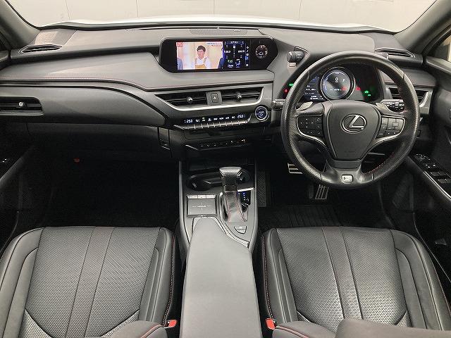 ＵＸ ＵＸ２５０ｈ　Ｆスポーツ　１オーナ‐／３眼ＬＥＤヘッド／全周囲カメラ／レーダークルーズコントロール／プリクラッシュセーフティー／シートヒーター／ベンチレーション／ブラインドスポットモニター／パワーバッグドア／スマートキー（42枚目）