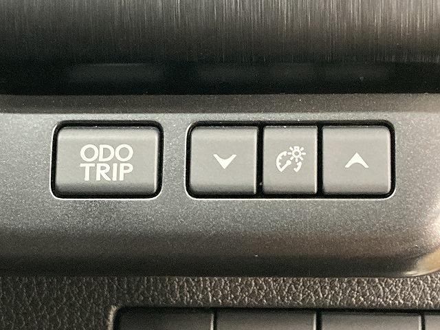 ＵＸ ＵＸ２５０ｈ　Ｆスポーツ　１オーナ‐／３眼ＬＥＤヘッド／全周囲カメラ／レーダークルーズコントロール／プリクラッシュセーフティー／シートヒーター／ベンチレーション／ブラインドスポットモニター／パワーバッグドア／スマートキー（48枚目）