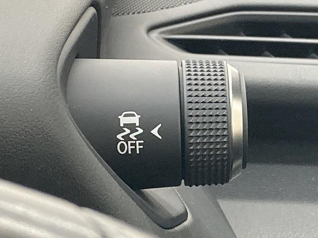 ＵＸ ＵＸ２５０ｈ　Ｆスポーツ　１オーナ‐／３眼ＬＥＤヘッド／全周囲カメラ／レーダークルーズコントロール／プリクラッシュセーフティー／シートヒーター／ベンチレーション／ブラインドスポットモニター／パワーバッグドア／スマートキー（61枚目）