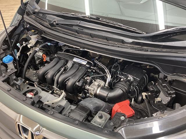 フリード ＣＲＯＳＳＴＡＲ　Ｈｏｎｄａ　ＳＥＮＳＩＮＧ　純正ディスプレイオーディオ／レーダークルーズコントロール／両側電動スライドドア／衝突軽減ブレーキ／プッシュスタート／スマートキー／ＥＴＣ／アイドリングストップ／クリアランスソナー／バックカメラ（22枚目）