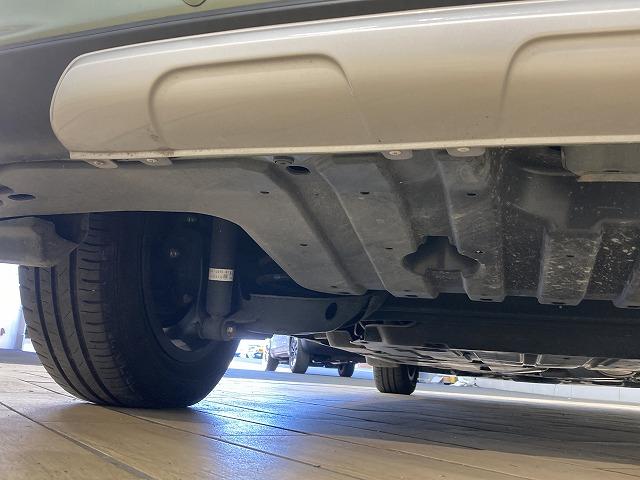 フリード ＣＲＯＳＳＴＡＲ　Ｈｏｎｄａ　ＳＥＮＳＩＮＧ　純正ディスプレイオーディオ／レーダークルーズコントロール／両側電動スライドドア／衝突軽減ブレーキ／プッシュスタート／スマートキー／ＥＴＣ／アイドリングストップ／クリアランスソナー／バックカメラ（53枚目）