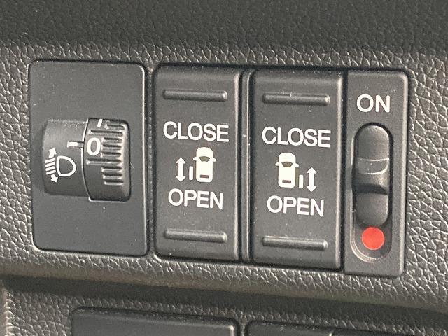 フリード ＣＲＯＳＳＴＡＲ　Ｈｏｎｄａ　ＳＥＮＳＩＮＧ　純正ディスプレイオーディオ／レーダークルーズコントロール／両側電動スライドドア／衝突軽減ブレーキ／プッシュスタート／スマートキー／ＥＴＣ／アイドリングストップ／クリアランスソナー／バックカメラ（58枚目）