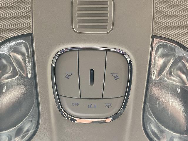 ジープ・コンパス ロンジチュード　純正ディスプレイオーディオ／レーダークルーズコントロール／ブラインドスポットモニター／クリアランスソナー／パーキングアシスト／プッシュスタート／スマートキー／黒革シート／ＬＥＤヘッドライト／（56枚目）