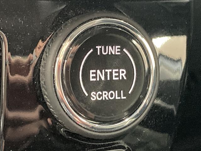 ジープ・コンパス ロンジチュード　純正ディスプレイオーディオ／レーダークルーズコントロール／ブラインドスポットモニター／クリアランスソナー／パーキングアシスト／プッシュスタート／スマートキー／黒革シート／ＬＥＤヘッドライト／（63枚目）