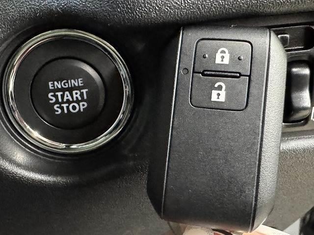 ジムニー □XC シートヒーター/衝突軽減/LEDヘッドライト/SUZUKIグリル/スマートキー/プッシュスタート/クルーズコントロール/オートエアコン/ディスプレイオーディオ/車両逸脱警報/MT車両/バックカメラ/(11枚目)