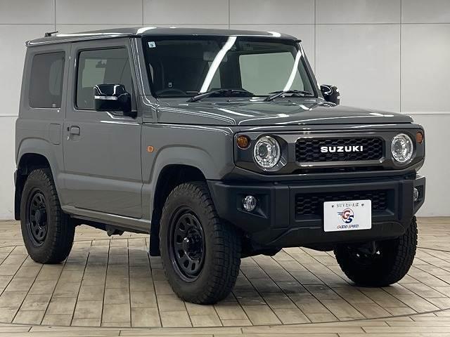 ジムニー □XC シートヒーター/衝突軽減/LEDヘッドライト/SUZUKIグリル/スマートキー/プッシュスタート/クルーズコントロール/オートエアコン/ディスプレイオーディオ/車両逸脱警報/MT車両/バックカメラ/(14枚目)