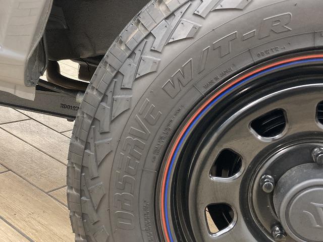 ジムニー □XC シートヒーター/衝突軽減/LEDヘッドライト/SUZUKIグリル/スマートキー/プッシュスタート/クルーズコントロール/オートエアコン/ディスプレイオーディオ/車両逸脱警報/MT車両/バックカメラ/(34枚目)