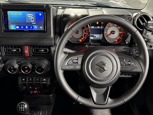 ジムニー □XC シートヒーター/衝突軽減/LEDヘッドライト/SUZUKIグリル/スマートキー/プッシュスタート/クルーズコントロール/オートエアコン/ディスプレイオーディオ/車両逸脱警報/MT車両/バックカメラ/(55枚目)