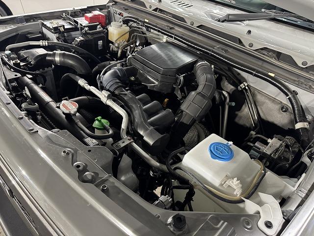 ジムニー □XC シートヒーター/衝突軽減/LEDヘッドライト/SUZUKIグリル/スマートキー/プッシュスタート/クルーズコントロール/オートエアコン/ディスプレイオーディオ/車両逸脱警報/MT車両/バックカメラ/(63枚目)