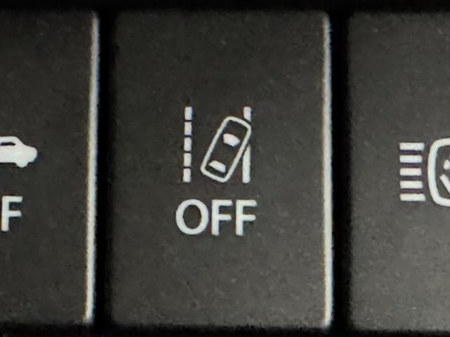 ジムニー □XC シートヒーター/衝突軽減/LEDヘッドライト/SUZUKIグリル/スマートキー/プッシュスタート/クルーズコントロール/オートエアコン/ディスプレイオーディオ/車両逸脱警報/MT車両/バックカメラ/(71枚目)