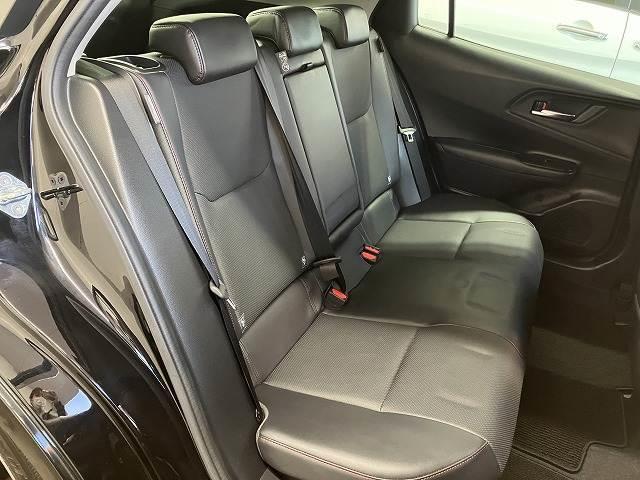 プリウス Ｚ　全周囲／１２．３型ナビ／ＡＣ１００Ｖ／ＬＥＤ／シートヒーター・クーラー／電動リアゲート／パワーシート／ＬＥＤヘッド／ＢＳＭ／フルセグ／純正アルミ（6枚目）