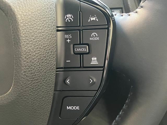 プリウス Ｚ　全周囲／１２．３型ナビ／ＡＣ１００Ｖ／ＬＥＤ／シートヒーター・クーラー／電動リアゲート／パワーシート／ＬＥＤヘッド／ＢＳＭ／フルセグ／純正アルミ（9枚目）