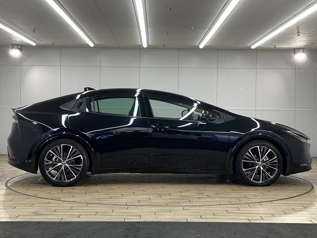 プリウス Ｚ　全周囲／１２．３型ナビ／ＡＣ１００Ｖ／ＬＥＤ／シートヒーター・クーラー／電動リアゲート／パワーシート／ＬＥＤヘッド／ＢＳＭ／フルセグ／純正アルミ（29枚目）