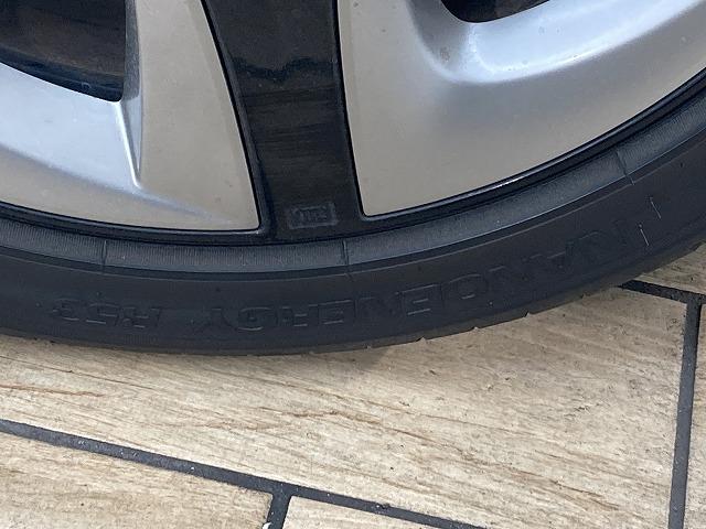 プリウス Ｓ　“ツーリングセレクション”　純正９型ナビ／全周囲カメラ／追従クルコン／シートヒーター／ＡＣ１００Ｖ／衝突軽減／フルセグ／Ｂｌｕｔｏｏｔｈ／ドラレコ（23枚目）